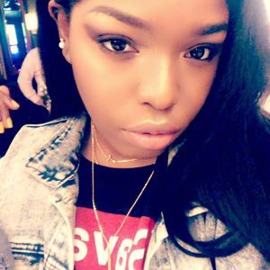 Meet your Posher, Jestine